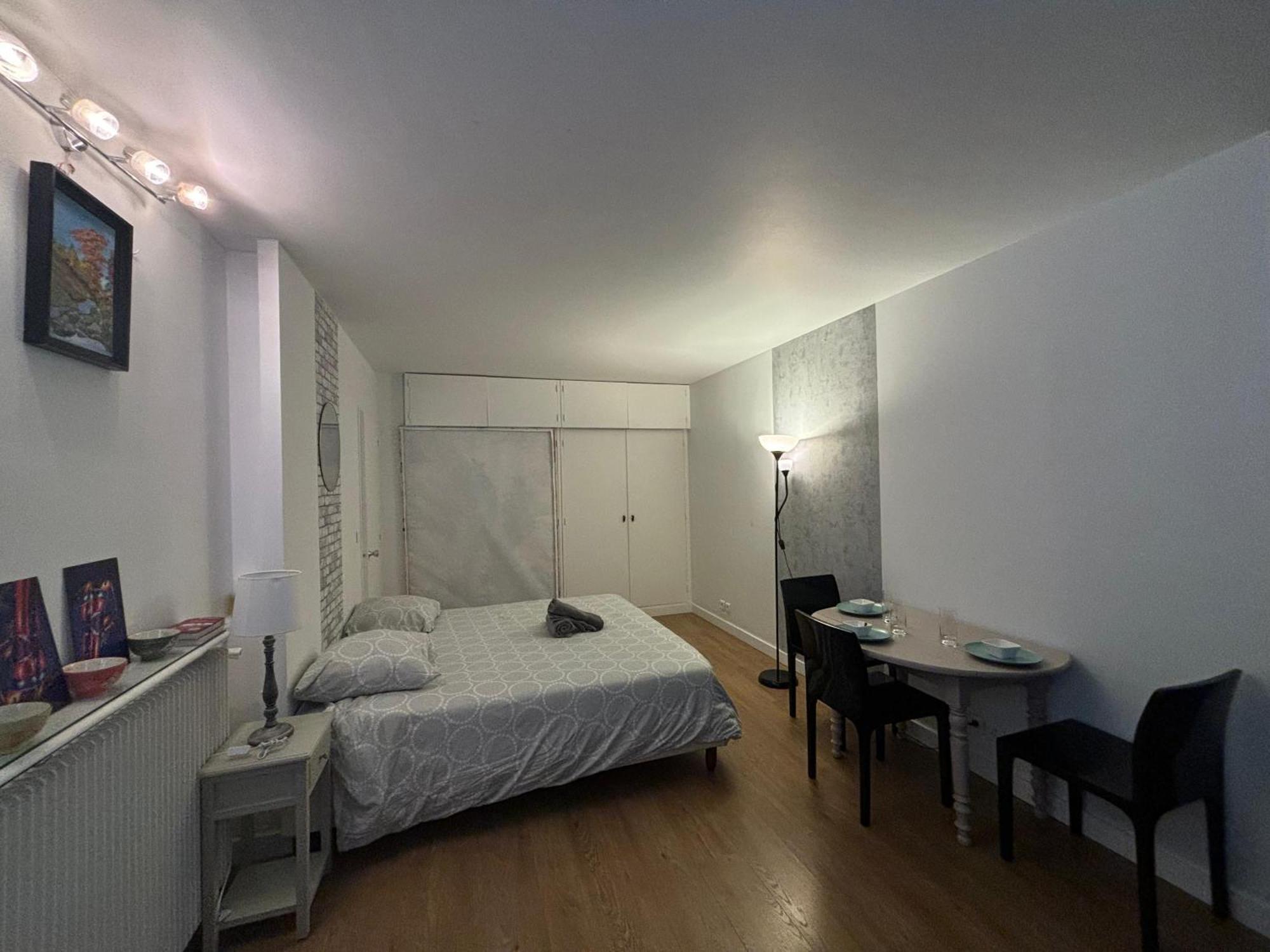 Appartement Des Champs Elysees 파리 외부 사진